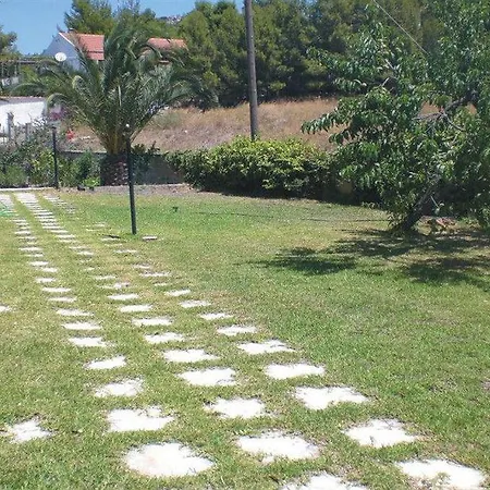 Belvista Luxury מלון דירות 3*