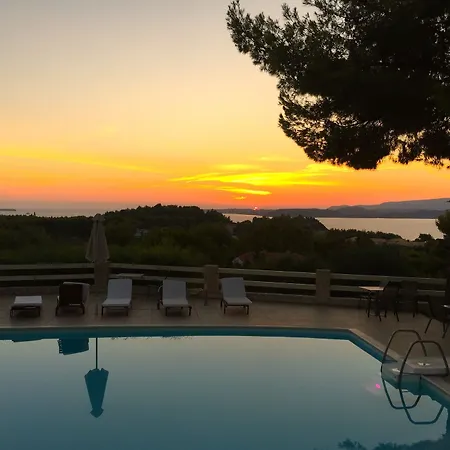 Belvista Luxury Aparthotel Argostoli (Kefalonia)